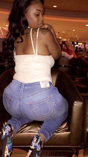 , 21 African American female escort, New Orleans