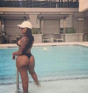 , 24  female escort, New Orleans