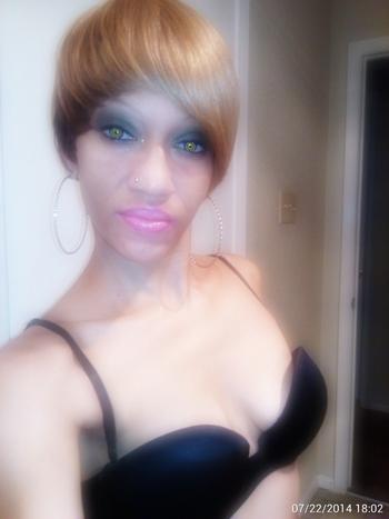 , 30  female escort, New Orleans
