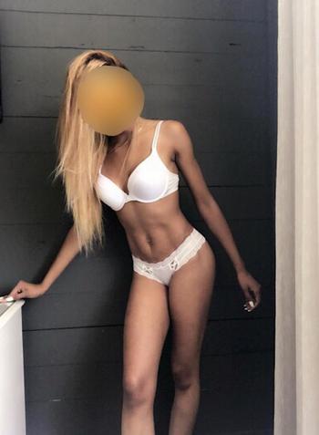 3235052550, 26 Mixed female escort, Neworleans