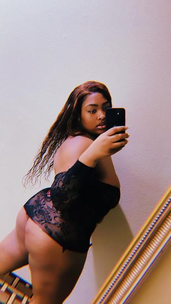RainX, 25  female escort, Neworleans