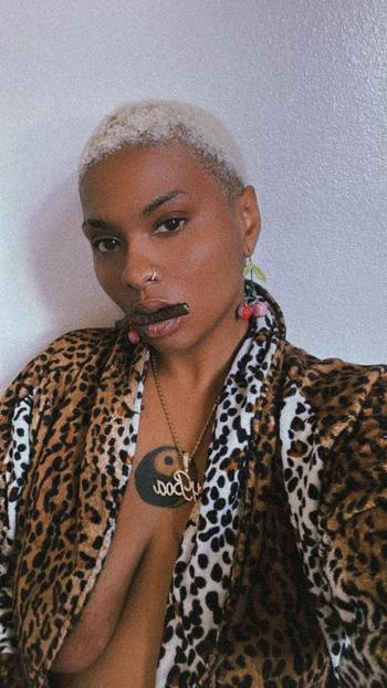 Jocelyn/Star, 27  female escort, New Orleans