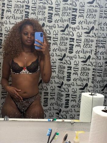 Maranda , 21  female escort, New Orleans