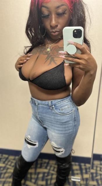 484-219-8456, 26  female escort, New Orleans