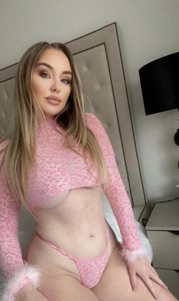 323-425-3785, 23  female escort, New Orleans