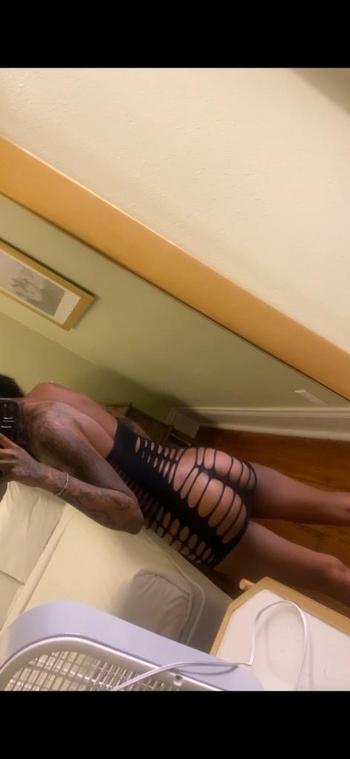 luckyy , 22  female escort, New Orleans