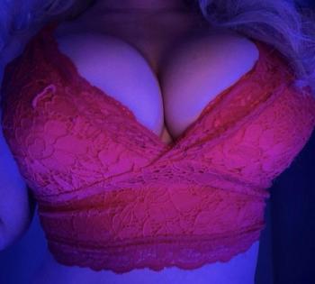 504-214-8164, 24  female escort, New Orleans